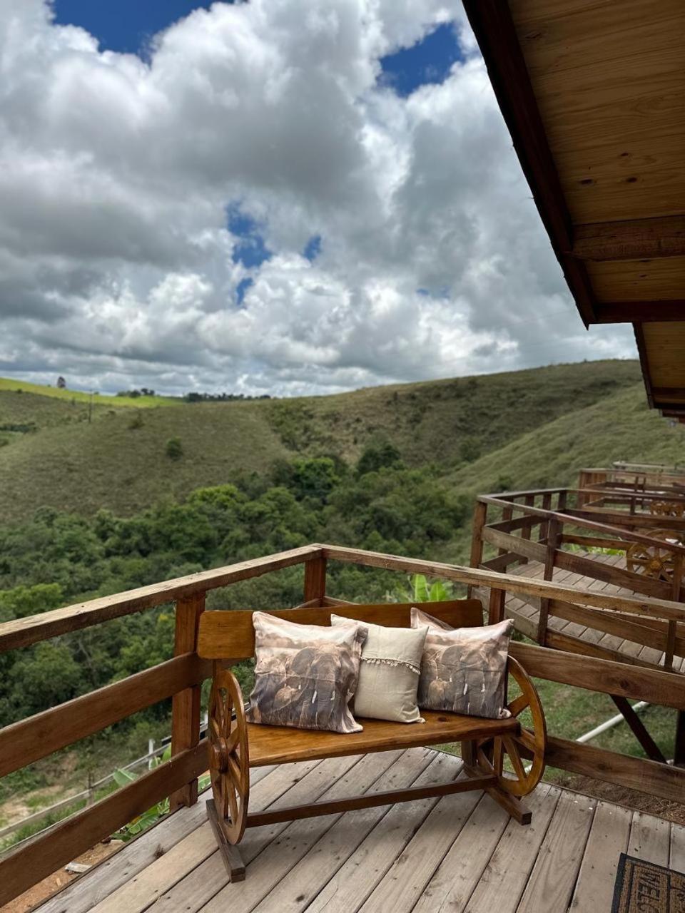 Chacrinha Pousada E Restaurante Chale Tucano Caldas  Esterno foto